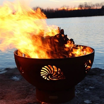 Cuenco de fuego de acero de Corten del hemisferio ardiente de madera Pit For Camping