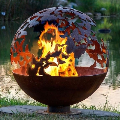 la bola de los 80cm Dia Butterfly Theme Corten Steel formó el fuego Pit For Patio Heater