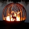 Madera del OEM que quema el hoyo formado esfera de acero del fuego del invierno del globo del fuego de Corten