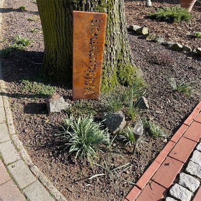 El jardín de acero del metal de Corten adorna el Stele del panel